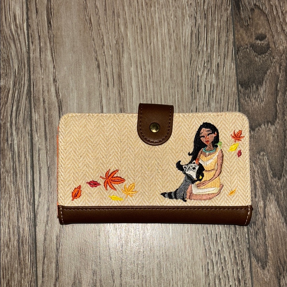 Disney Loungefly Pocahontas Women's Wallet